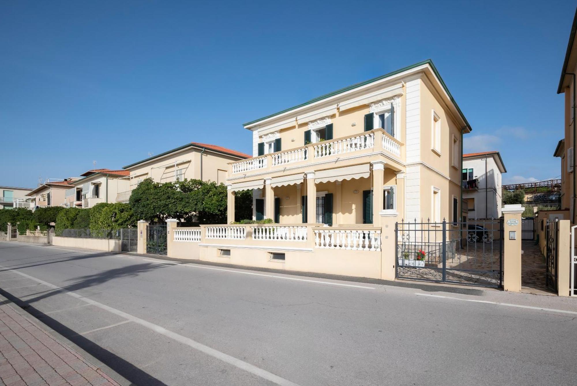 Villa Liberty San Vincenzo Ngoại thất bức ảnh