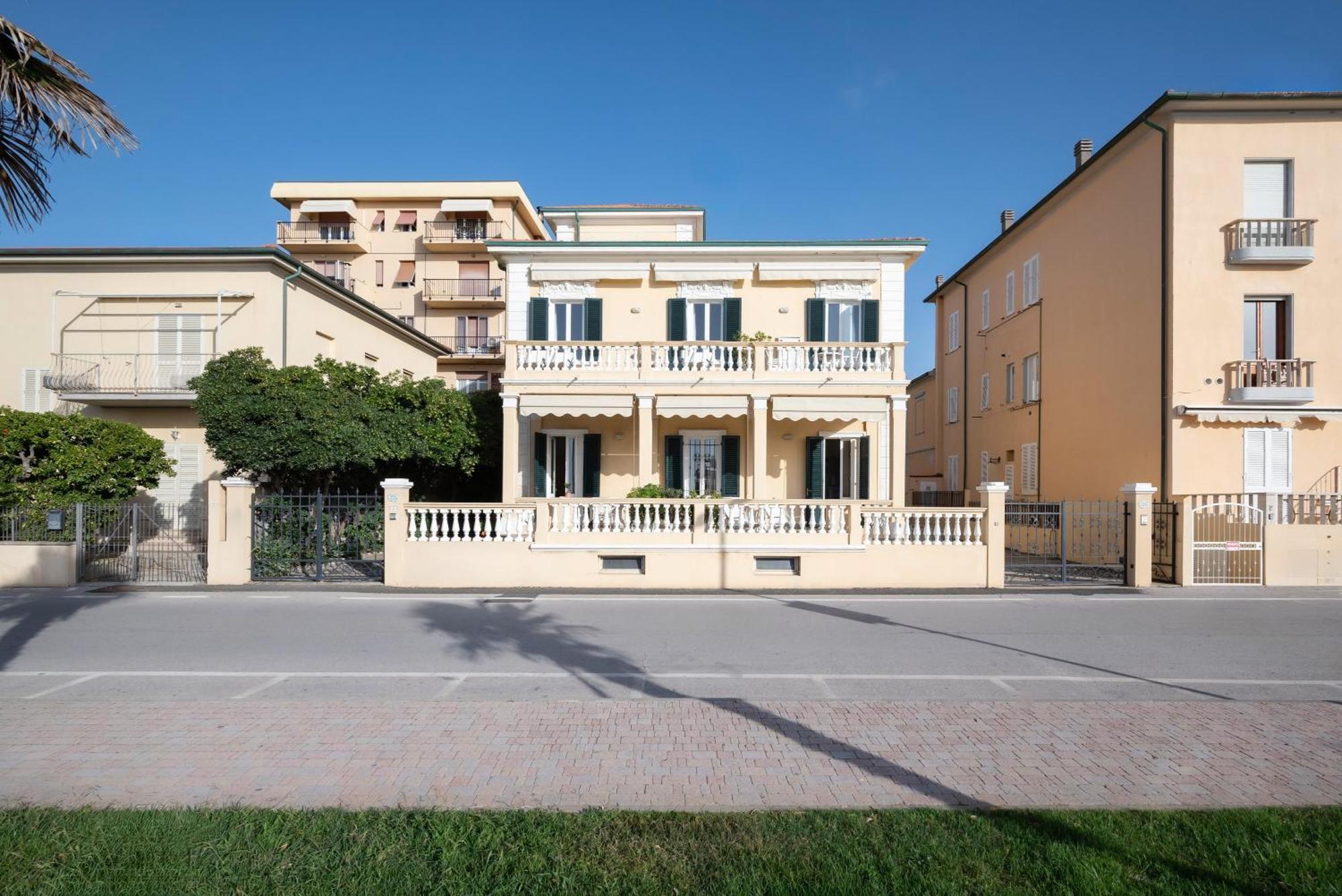 Villa Liberty San Vincenzo Ngoại thất bức ảnh
