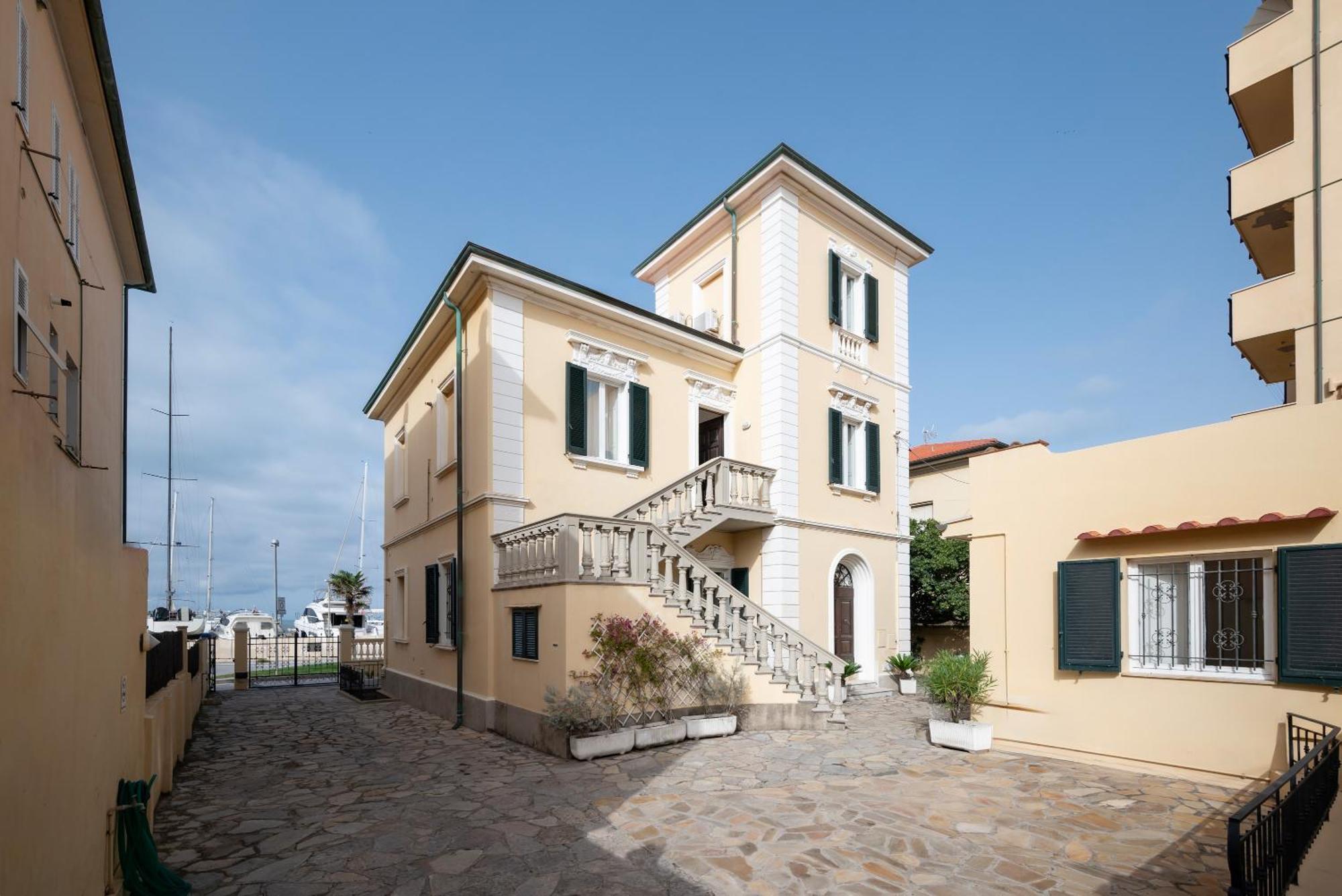 Villa Liberty San Vincenzo Ngoại thất bức ảnh